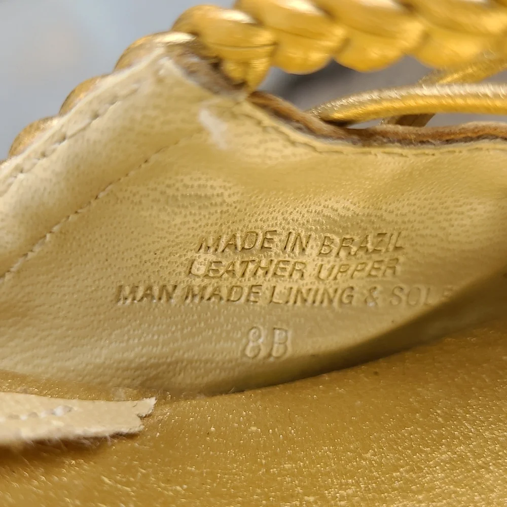 BCBG Paris Leather Heels - Picture 8 of 8